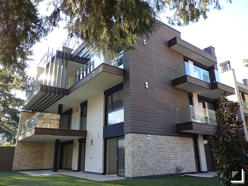 <H5>BIOARCHITETTURA</h5><h3>Villa bifamiliare</h3><h4>Treviglio (BG)</h4>